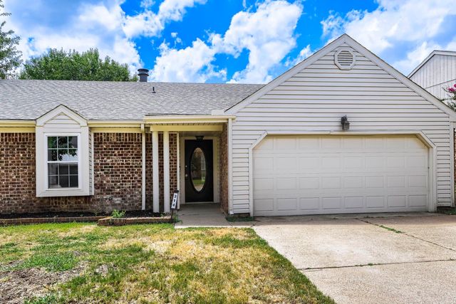 314 Sandlewood Lane, Euless, TX 76039