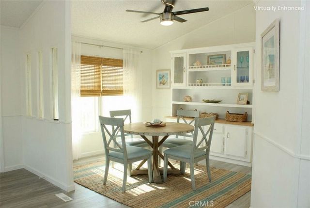 12980 Island Dr, Clearlake Oaks, CA 95423