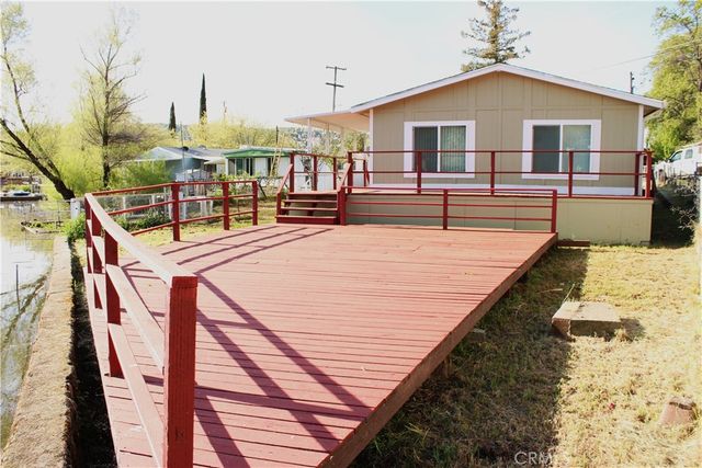 12980 Island Dr, Clearlake Oaks, CA 95423