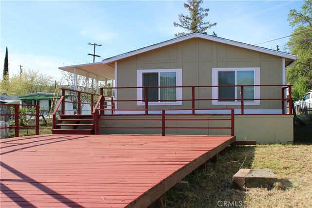12980 Island Dr, Clearlake Oaks, CA 95423