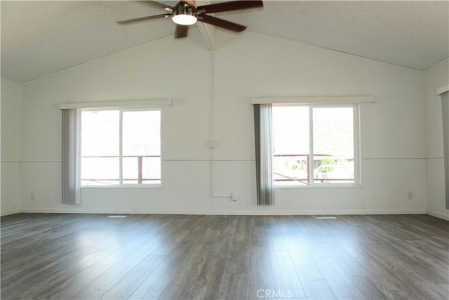 12980 Island Dr, Clearlake Oaks, CA 95423