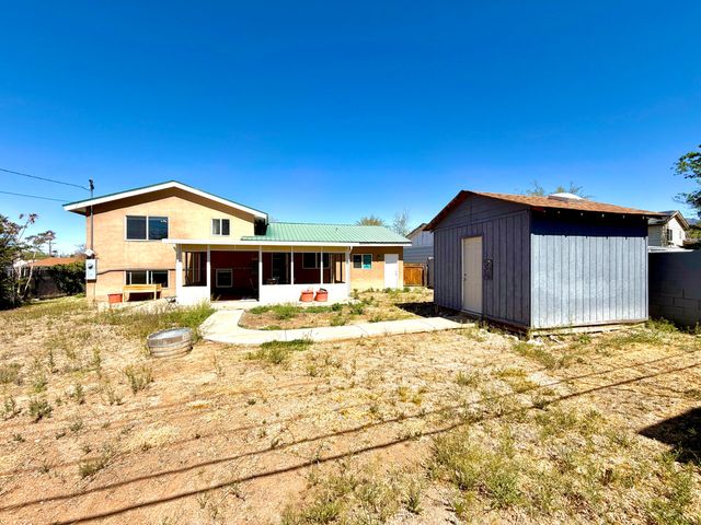 11000 Los Arboles Avenue NE, Albuquerque, NM 87112