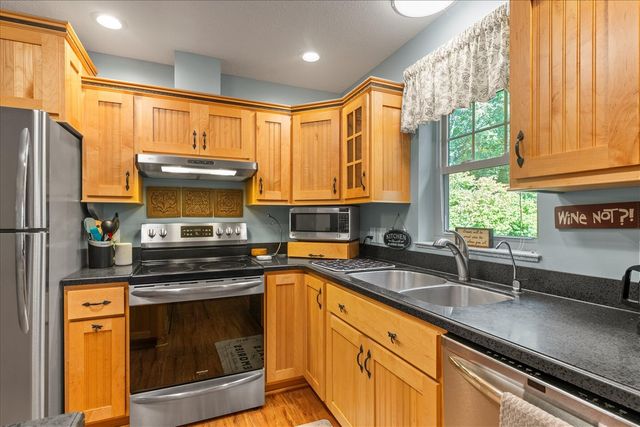 61271 Lenawee Road, Cassopolis, MI 49031