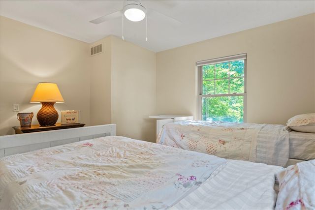 61271 Lenawee Road, Cassopolis, MI 49031