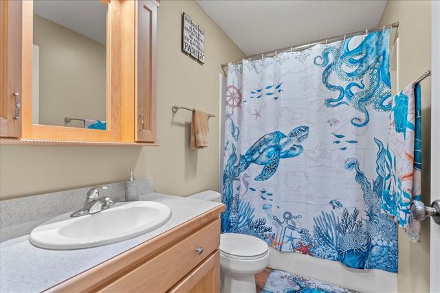 61271 Lenawee Road, Cassopolis, MI 49031