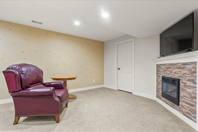 61271 Lenawee Road, Cassopolis, MI 49031