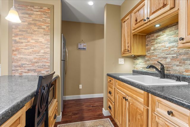 61271 Lenawee Road, Cassopolis, MI 49031