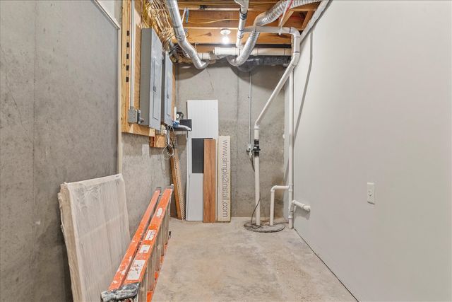 61271 Lenawee Road, Cassopolis, MI 49031