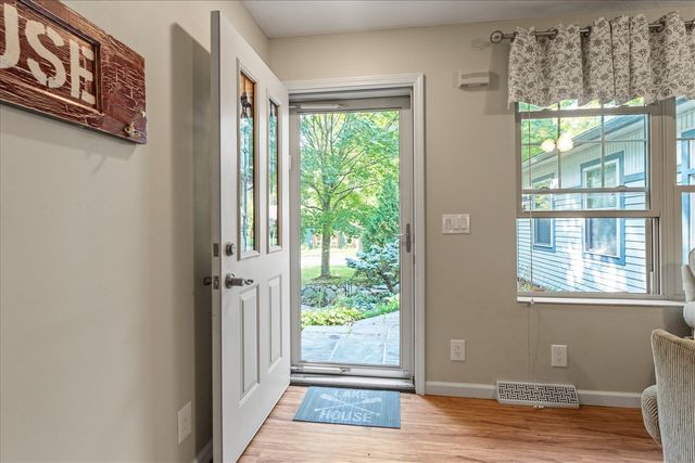 61271 Lenawee Road, Cassopolis, MI 49031