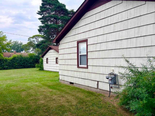 354 S 30th Street, Saginaw, MI 48601