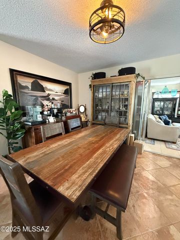 940 W Círculo Napa, Green Valley, AZ 85614