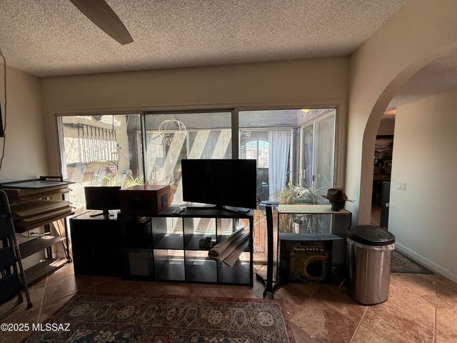 940 W Círculo Napa, Green Valley, AZ 85614