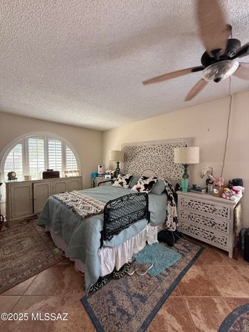 940 W Círculo Napa, Green Valley, AZ 85614