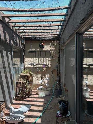 940 W Círculo Napa, Green Valley, AZ 85614