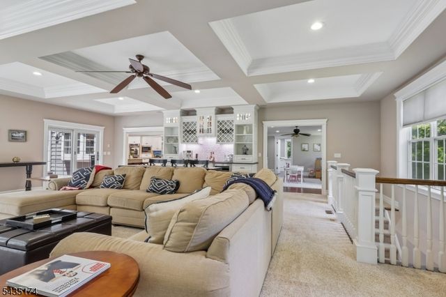 27 Burlington Rd, Berkeley Heights Twp., NJ 07974