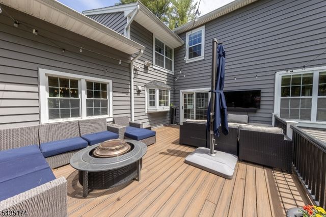 27 Burlington Rd, Berkeley Heights Twp., NJ 07974