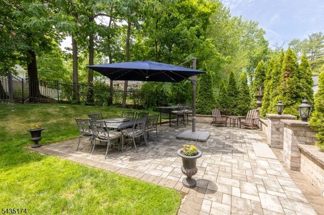 27 Burlington Rd, Berkeley Heights Twp., NJ 07974