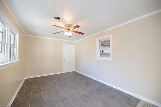 119 Edith LN, Yorktown, VA 23692