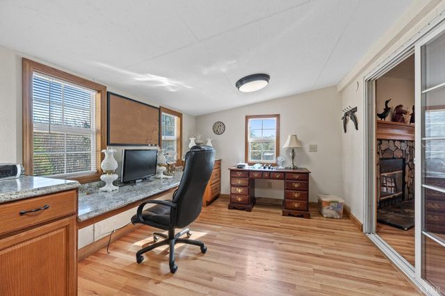 2184 Magnolia Dr, Bedford, VA 24523