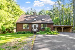 688 Whitney St, Gardner, MA 01440