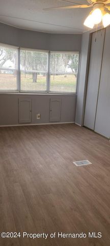 7496 Highpoint Boulevard, Brooksville, FL 34613