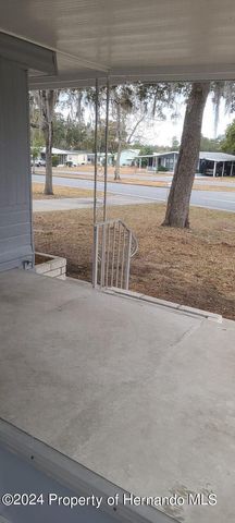 7496 Highpoint Boulevard, Brooksville, FL 34613