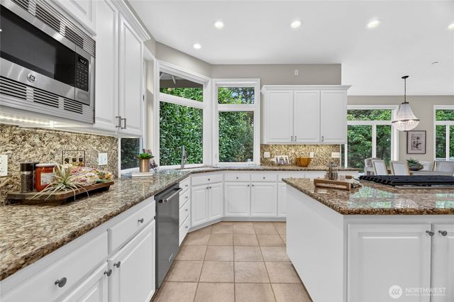 14420 SE 84th Street, Newcastle, WA 98059