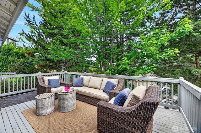 14420 SE 84th Street, Newcastle, WA 98059