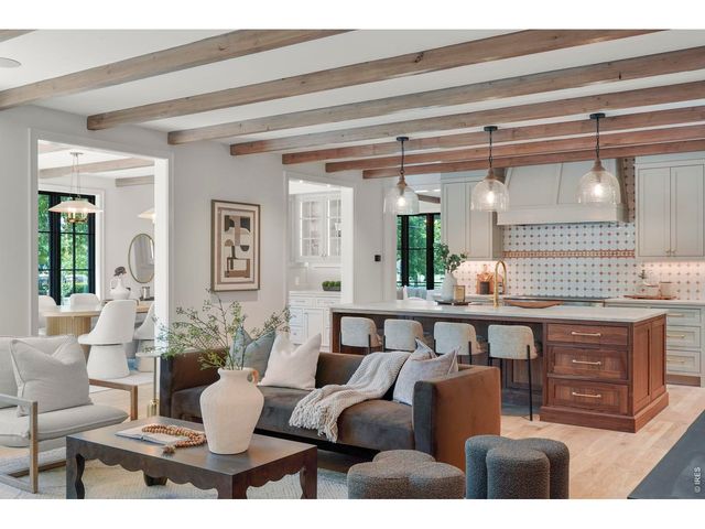 888 S Franklin St, Denver, CO 80209
