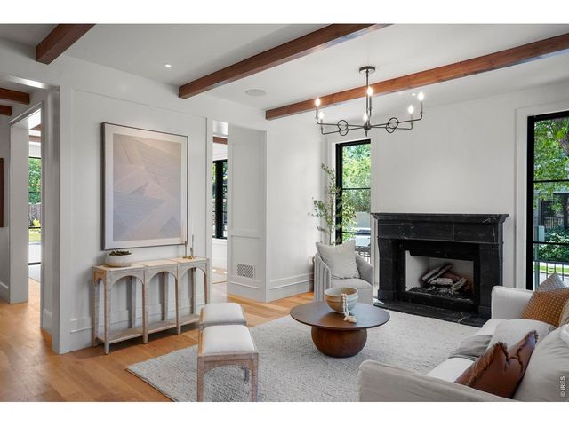 888 S Franklin St, Denver, CO 80209