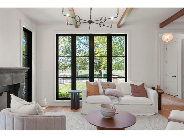 888 S Franklin St, Denver, CO 80209