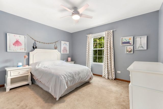 11423 Glenbrook Circle, Plainfield, IL 60585