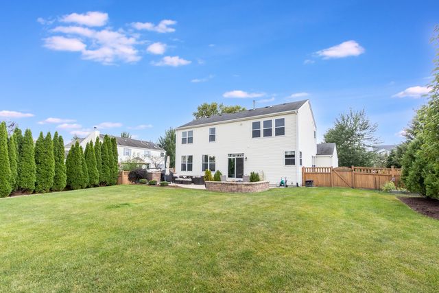 11423 Glenbrook Circle, Plainfield, IL 60585