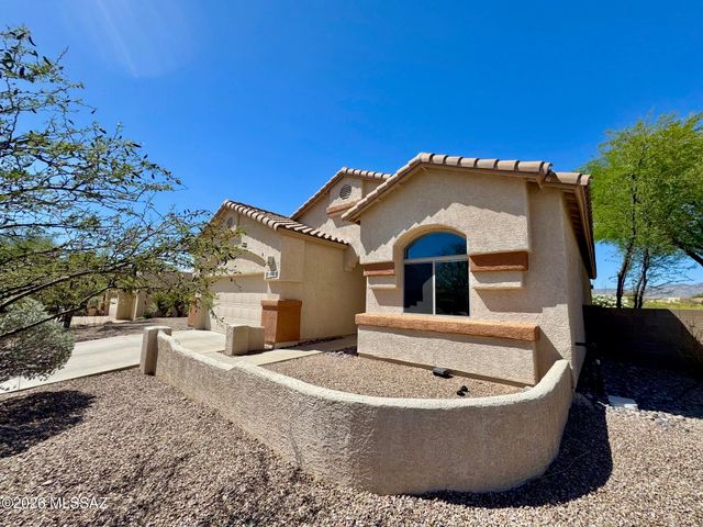 10835 S Heart Break Ridge Place, Vail, AZ 85641