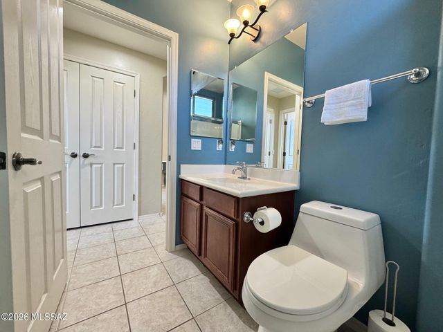 10835 S Heart Break Ridge Place, Vail, AZ 85641