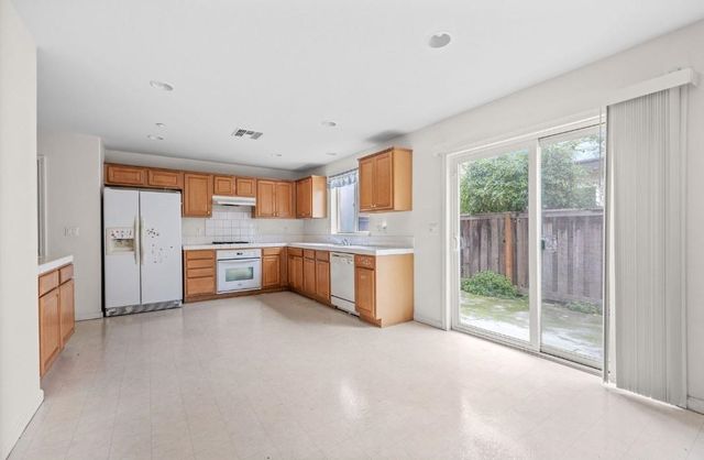 174 Lucy Lane, Richmond, CA 94801