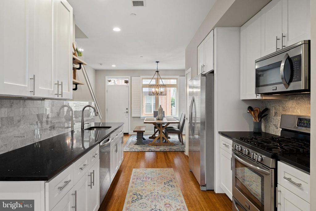 1409 S COLORADO ST, PHILADELPHIA, PA 19146 — photo 4