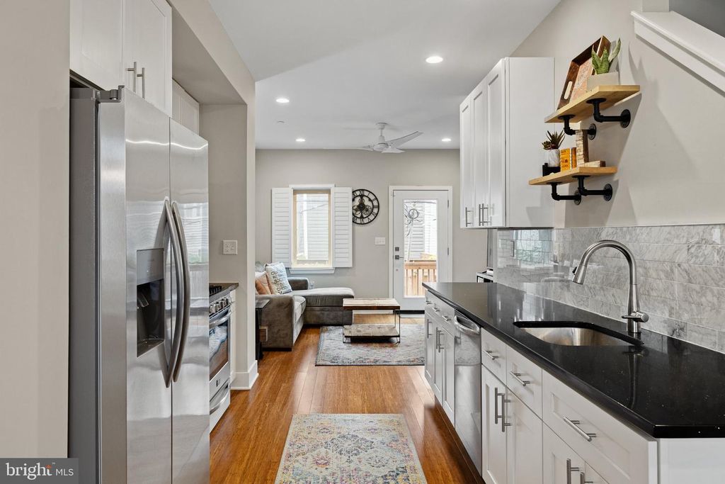 1409 S COLORADO ST, PHILADELPHIA, PA 19146 — photo 5