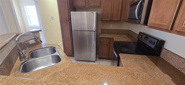 3020 Laurel Ridge Circle, Riviera Beach, FL 33404