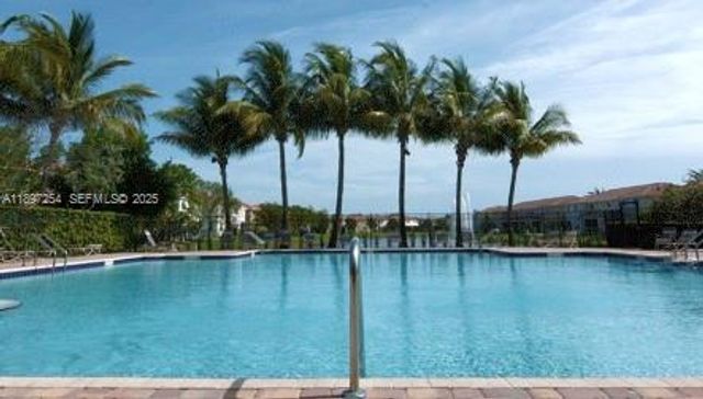 3020 Laurel Ridge Circle, Riviera Beach, FL 33404