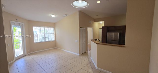 3020 Laurel Ridge Circle, Riviera Beach, FL 33404