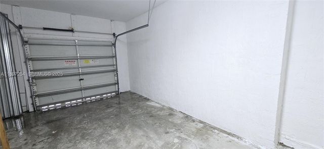 3020 Laurel Ridge Circle, Riviera Beach, FL 33404