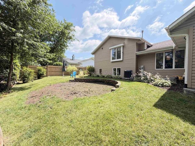 3703 Skyview Drive, Janesville, WI 53546