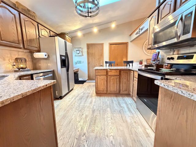 3703 Skyview Drive, Janesville, WI 53546