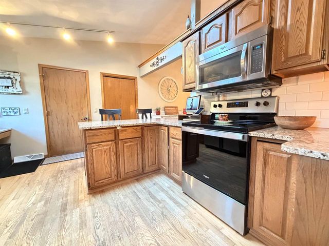 3703 Skyview Drive, Janesville, WI 53546