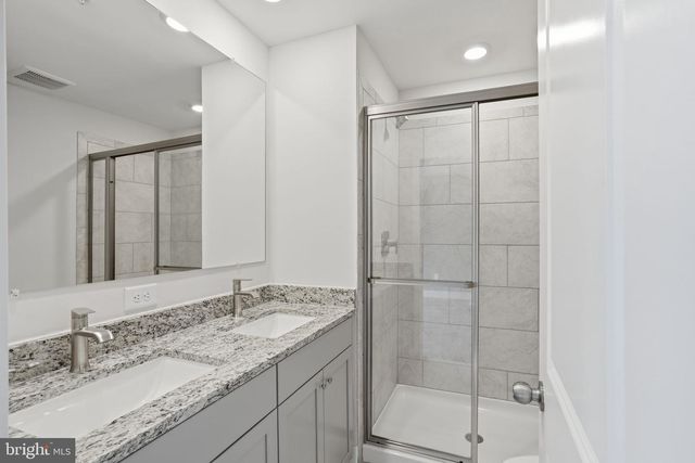 1810 BETTERTON RD, Essex, MD 21221