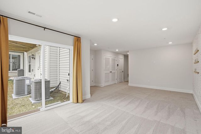 1810 BETTERTON RD, Essex, MD 21221