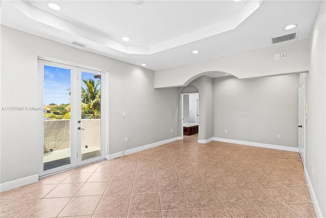 2080 SW 152nd Pl, Miami, FL 33185