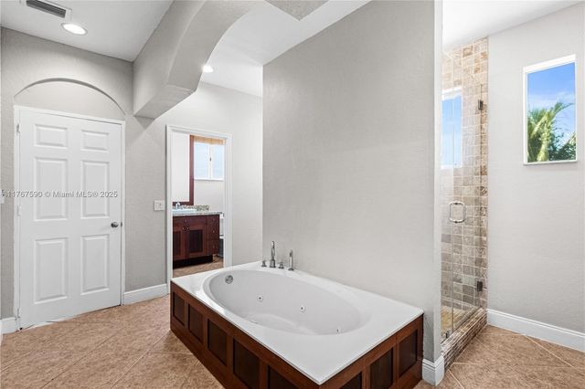 2080 SW 152nd Pl, Miami, FL 33185