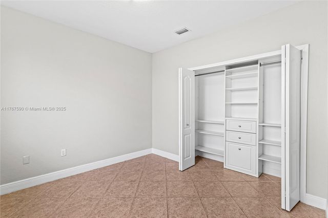 2080 SW 152nd Pl, Miami, FL 33185